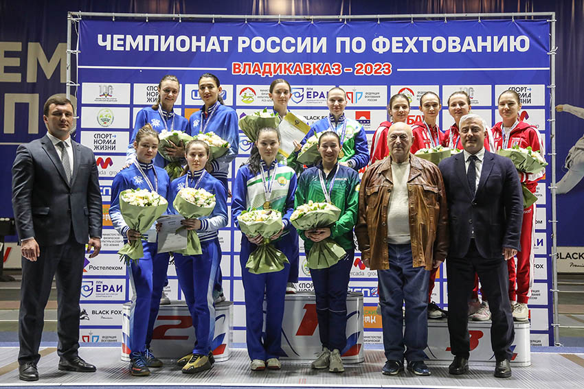 VAX_8599_850.jpg